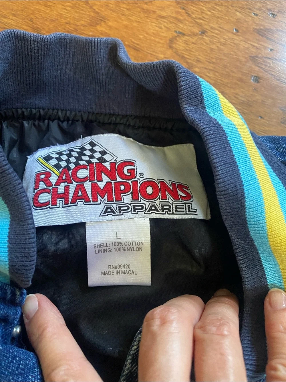 Racing Champions Vintage Sponge Bob Race Pants children’s bomber jacket-large